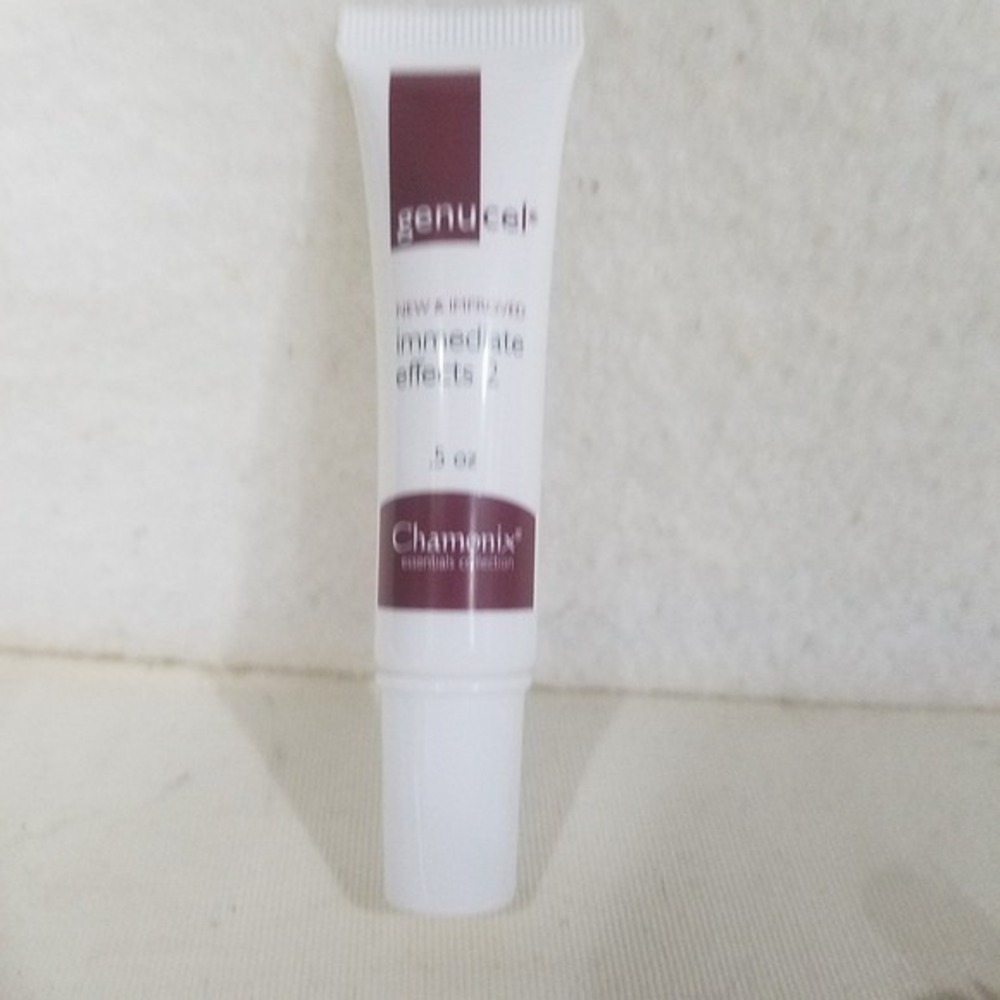 Genu-cel New & Improved Immediate Effects 2 Eye Cream‎ 05 oz Chamomix